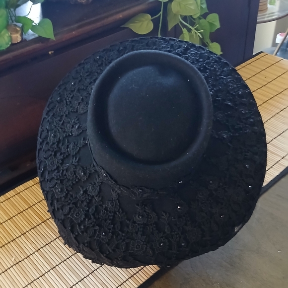 1950 UNION MADE BLACK Sunbrero CLOCHE Wide Brim Wool CROWN Lace Detail One Size - Picture 6 of 10